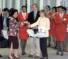 H.K. airport's first arrivals re